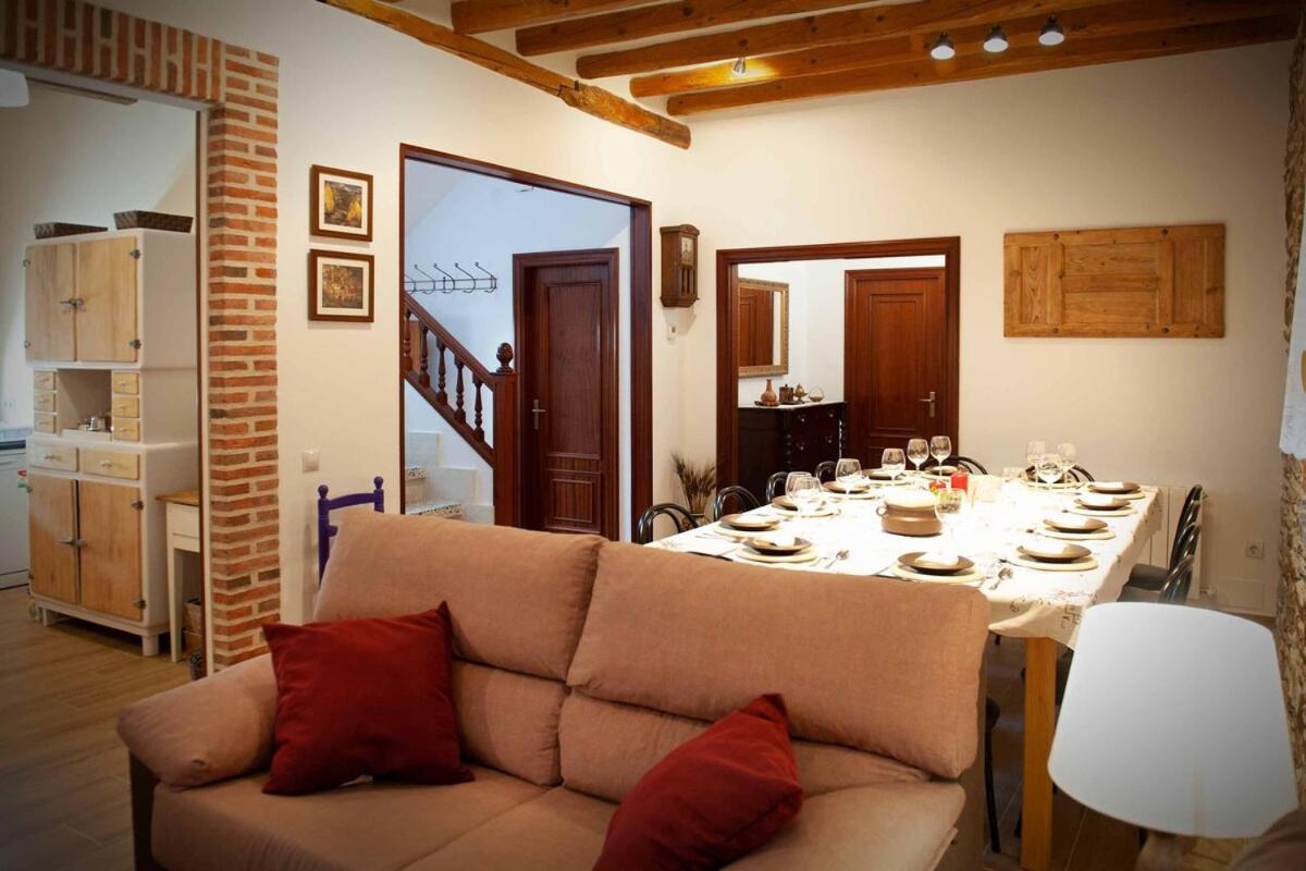 Casa Rural Micaela En Navas De Oro Buitenkant foto